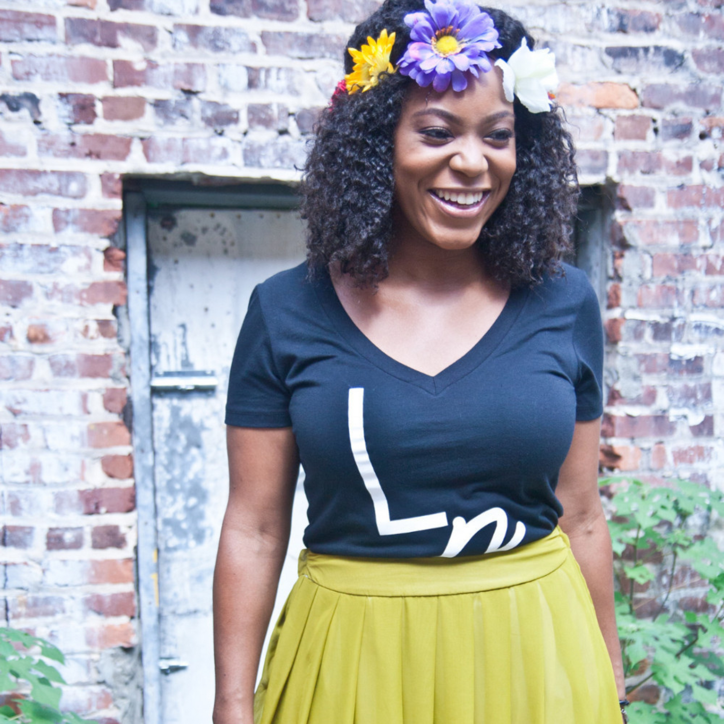 LN Signature Fitted or Unisex Tee